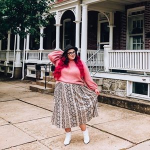 NWOT Snake Midi Skirt